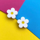 Acrylic daisy earrings